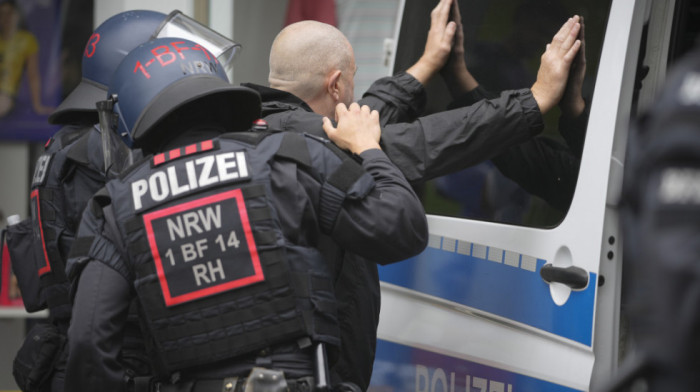 Epilog tuče u Gelzenkirhenu: Nemačka policija privela sedam srpskih navijača pre meča sa Engleskom
