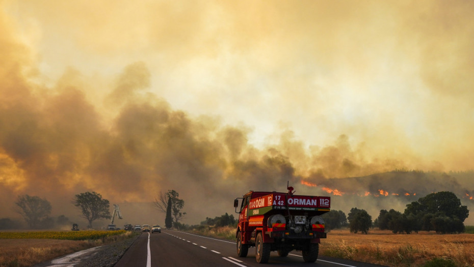 Šumski požari u Kušadasiju, Izmiru i provinciji Čankale