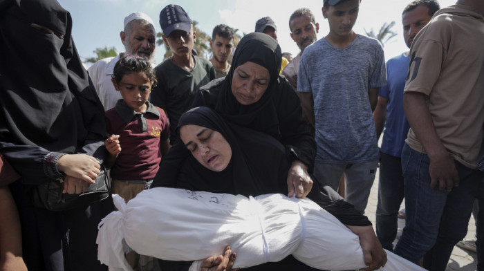 Uznemirujuće tvrdnje stranih lekara u Gazi: Izraelci pune bombe specijalnim gelerima za sakaćenje, deca najčešće na meti