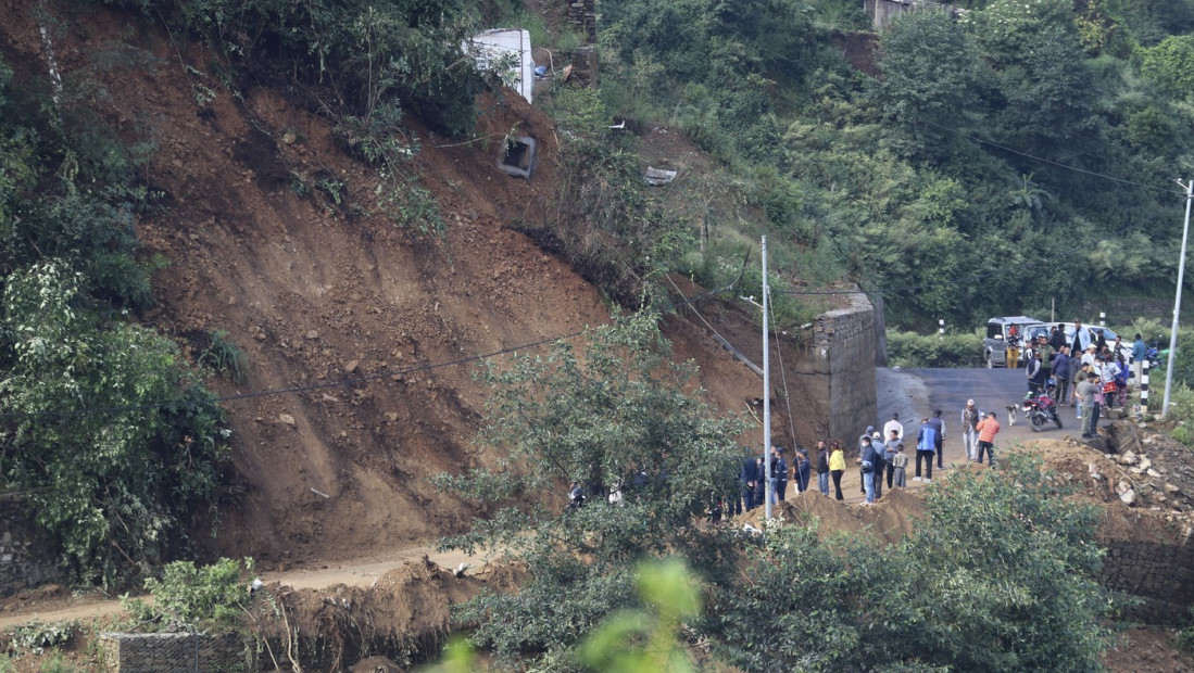 Najmanje devet osoba nastradalo u klizištima u Nepalu