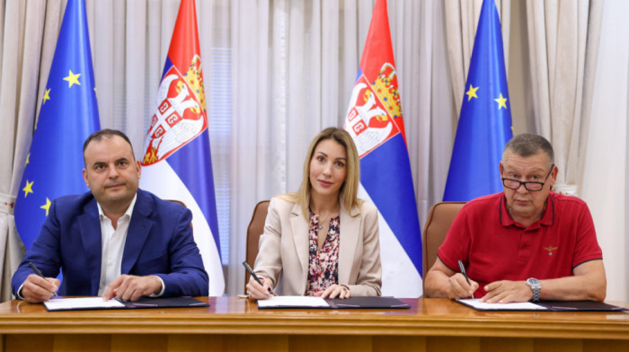 Izmene kolektivnog ugovora za "Elektrodistribuciju Srbije": Od juna dodatno povećanje zarada za 8.600 zaposlenih