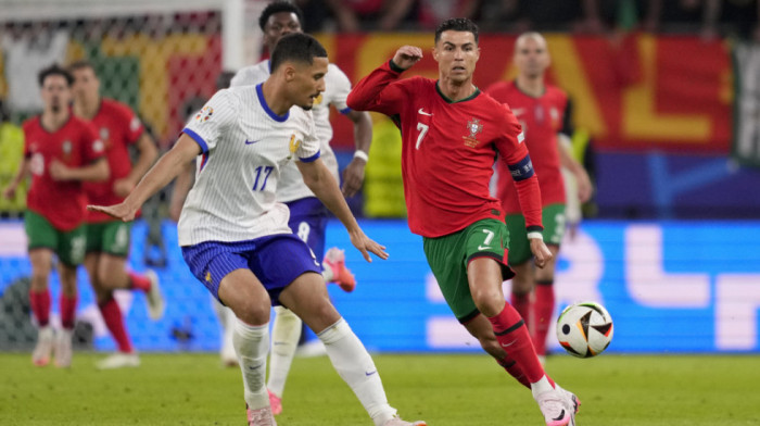 Ronaldo završio EURO bez trofeja: Francuska posle penala izborila polufinale sa Španijom