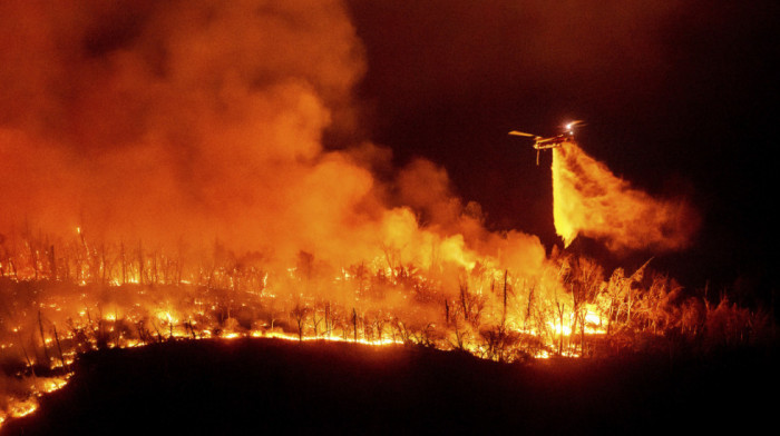 Požar u Kaliforniji: Uništeno više od 130 objekata, 13. najveći požar u istoriji države