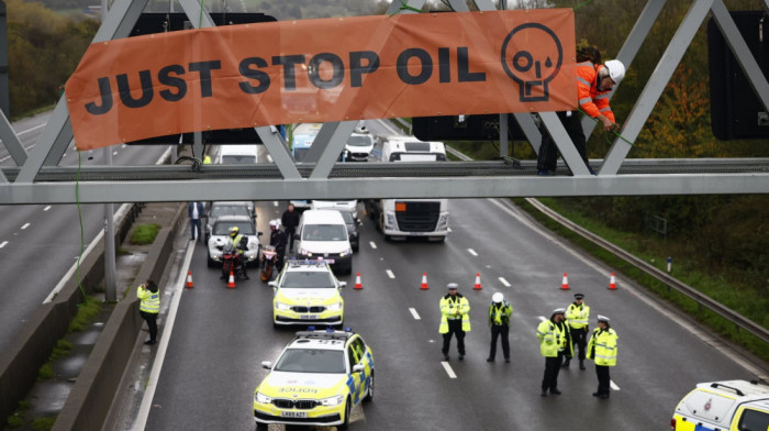Najveća kazna za nenasilne proteste ikad u Britaniji: Petoro klimatskih aktivista osuđeno na po četiri godine zatvora