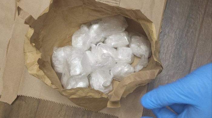 Pretresi na više lokacija: U Beogradu zaplenjen kokain vredan milion evra