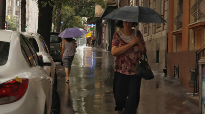 RHMZ upozorava: Do kraja dana nestabilno i u većem delu Srbije sa kišom i pljuskovima