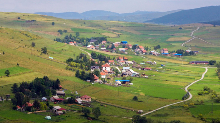 Kako su se naši preci rashlađivali tokom letnjih vrućina? Bez klima uređaja ipak pronalazili načine da se osveže