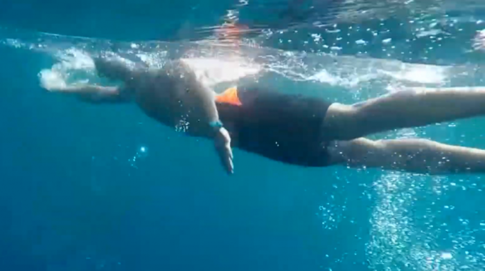 Piroćanac napravio podvig: Plivao sedam sati napravivši krug oko ostrva u Grčkoj