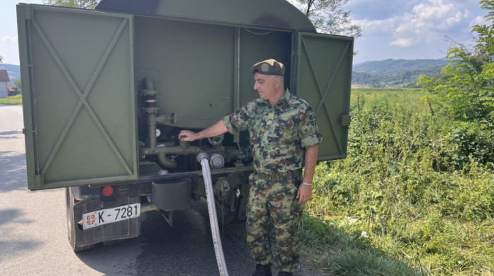 U Gornjem Milanovcu uvedena vanredna situacija zbog nedostatka pijaće vode, upućen hitan zahtev za pomoć Vojske Srbije