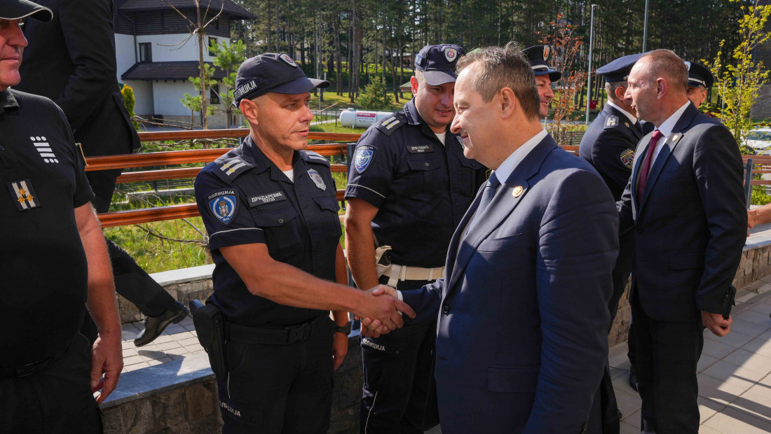 Dačić: Građani da odgovornim ponašanjem doprinesu smanjenju broja saobraćajnih nezgoda