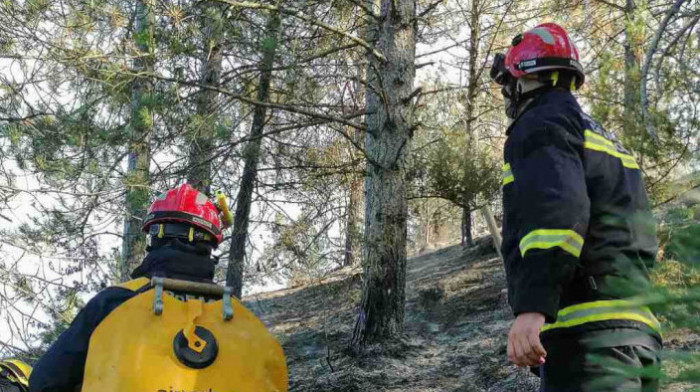 MUP: Lokalizovan požar u mestu Gradac