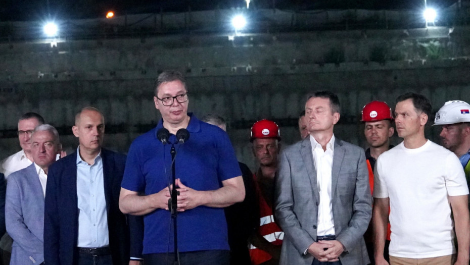 Vučić obišao gradilište Dečje bolnice Tiršova 2:  Završićemo je pre početka Ekspa, do marta, aprila 2027.