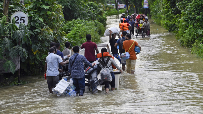 Poplave u Bangladešu: Najmanje 20 osoba poginulo, pet miliona ljudi ugroženo