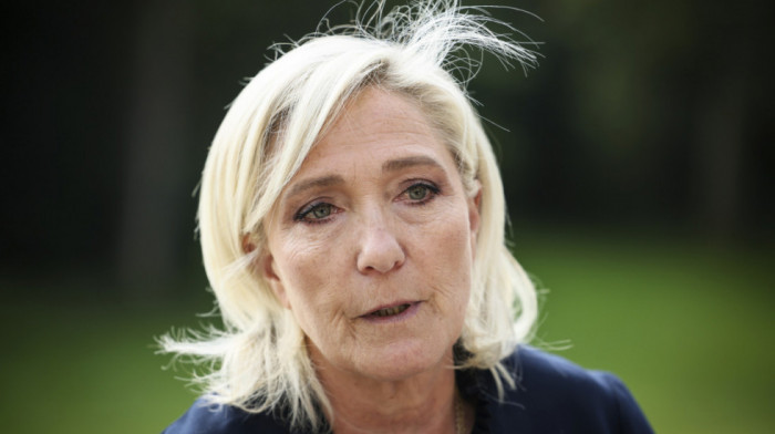 Marin Le Pen: Sarađivaću sa novim francuskim premijerom Mišelom Barnijeom