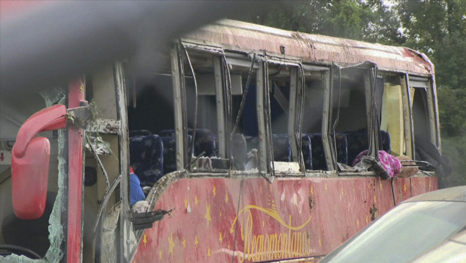 U prevrtanju autobusa u američkoj državi Misisipi poginulo sedam osoba, među njima brat i sestra od 16 i 6 godina