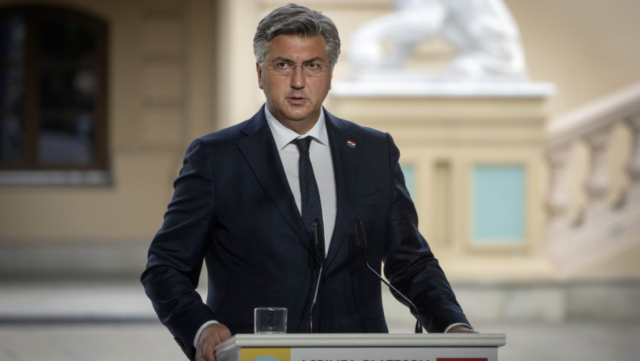 Plenković: Hrvatski vojnici neće u Ukrajinu, Milanović peva "rusku pesmicu"