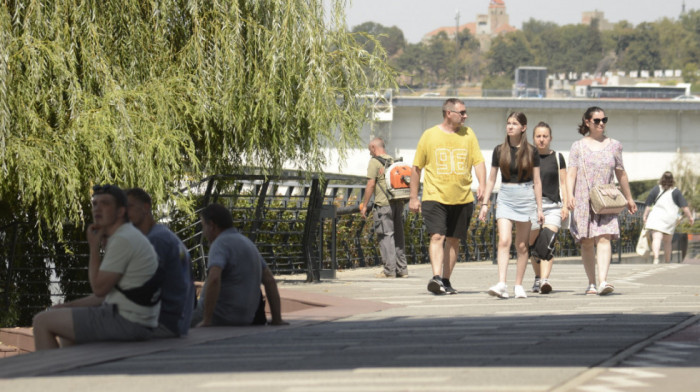 U Srbiji danas pretežno sunčano, temperatura do 24 stepena Celzijusa