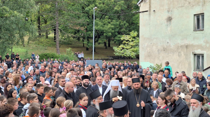 Patrijarh Porfirije: Obnavljajući svetinje obnavljamo sebe