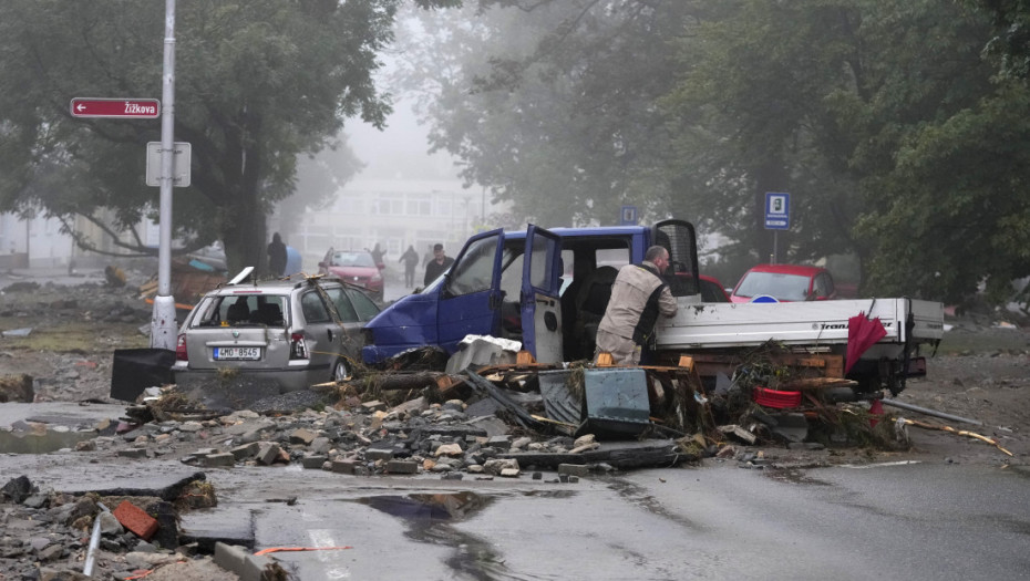 Poplave u Češkoj odnele prvu žrtvu: Stradala žena, sedam osoba se vode kao nestale