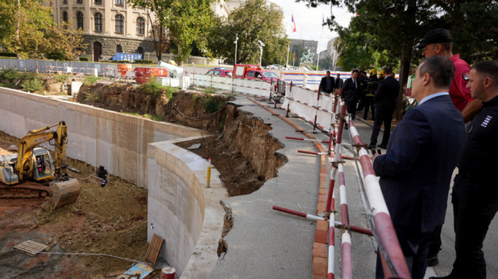 Pronađena bomba u centru Beograda: Sektor za vanredne situacije radi na bezbednom uklanjanju eksplozivne naprave (FOTO)