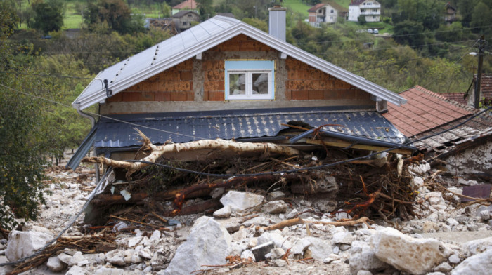 U Donju Јablanicu i danas mogu samo spasilački timovi, nastavlja se potraga za nestalima