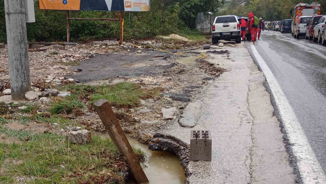 Meštani Donje Jablanice nezadovoljni stanjem nakon poplava, večeras razgovor s opštinskim vlastima