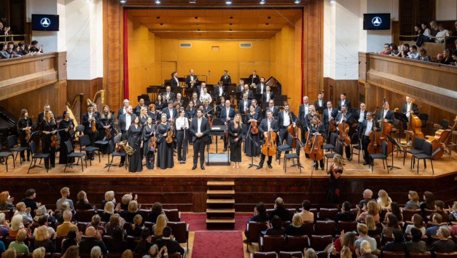 Beogradska filharmonija predstavila novu koncertnu garderobu za nastupe orkestra