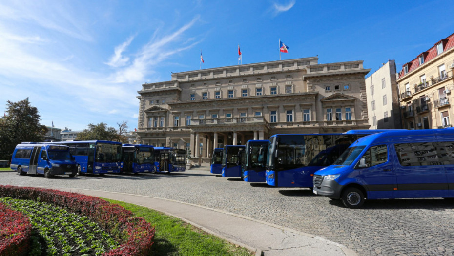 CLS: Promena boja autobusa GSP-a besmisleno trošenje sredstava