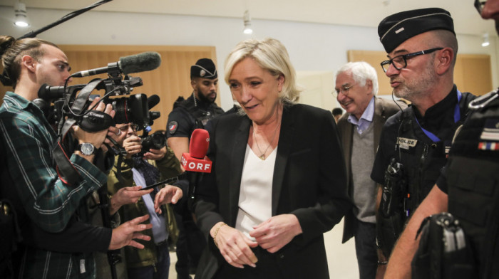 Le Pen pred sudom negirala da su ona i njena stranka proneverili sredstva EU: "Novac iskorišćen legitimno"