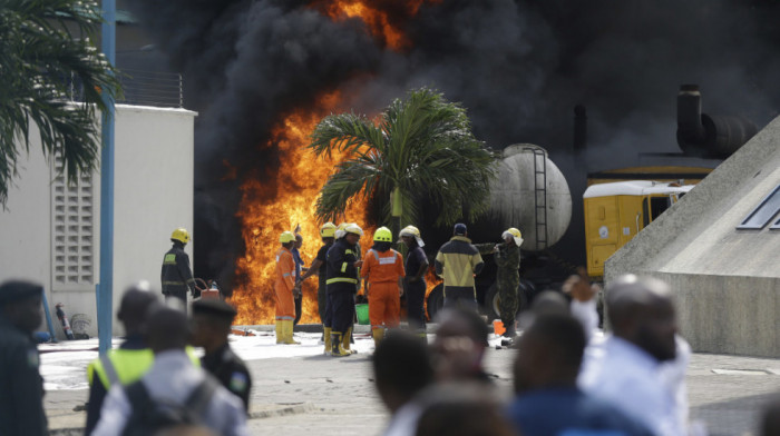 Tragedija u Nigeriji: Najmanje 94 osobe stradale u eksploziji cisterne (VIDEO)