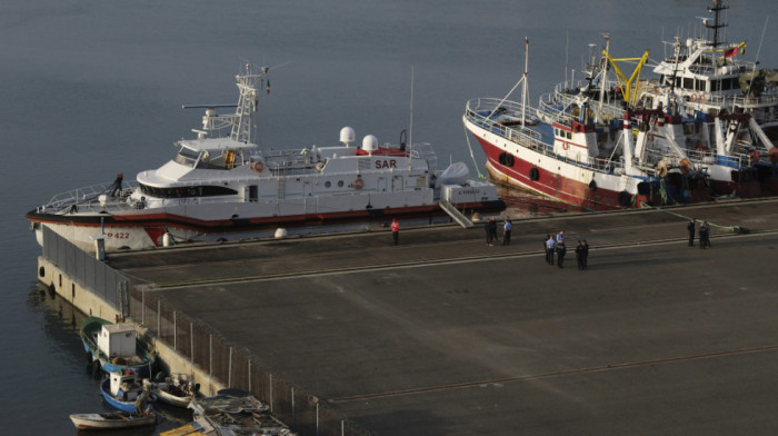 Italijanski brod za transport migranata u Albaniju vraća se u centralni Mediteran