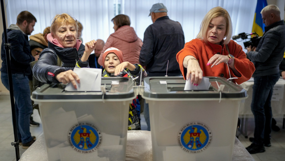 U Moldaviji danas izbori i referendum: Hoće li se pridruživanje te zemlje EU potvrditi kao "nepovratni" cilj u Ustavu