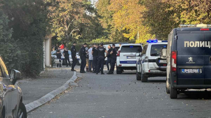 Pucnjava na Bežanijskoj kosi: Povređene dve osobe, osumnjičeni priveden