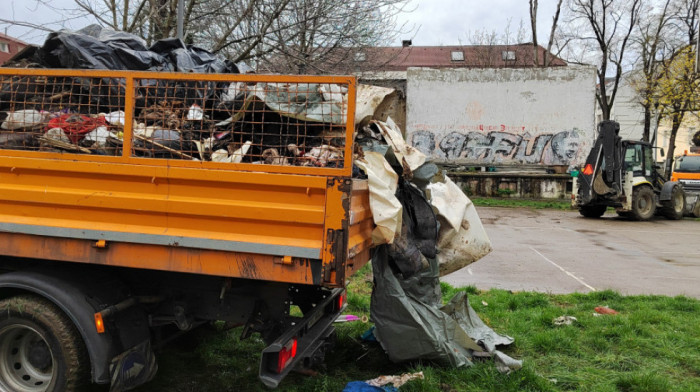 Radnici "Gradske čistoće" u Novom Pazaru najavljuju da će stupiti u štrajk, koji je razlog za ovu odluku?