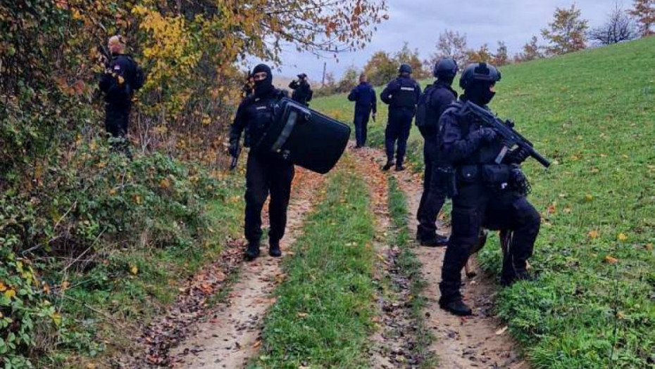 Završena sednica Veća za nacionalnu bezbednost Crne Gore,  nisu tražene ostavke ministra i direktora policije