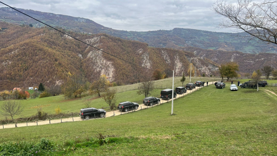 Popadić o osumnjičenom za ubistvo u Crnoj Gori: Ako se begunac ne pronađe, škole u okolini Brodareva sutra neće raditi