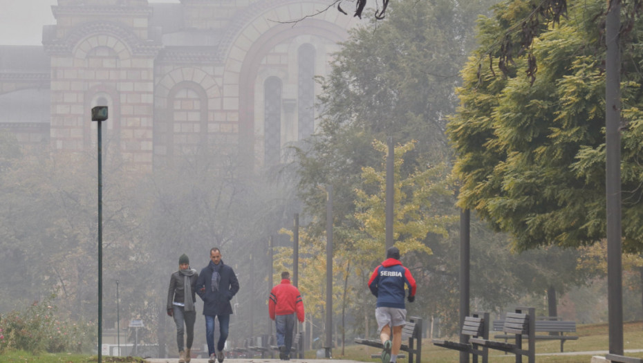 Jutro uz maglu i mraz, a tokom dana postepeno razvedravanje: Temperatura do 12 stepeni