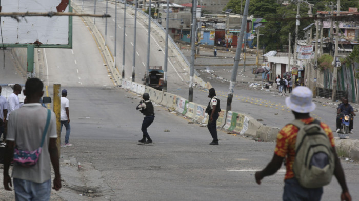 UN povlači deo osoblja sa Haitija zbog eskalacije nasilja u Port-o-Prensu