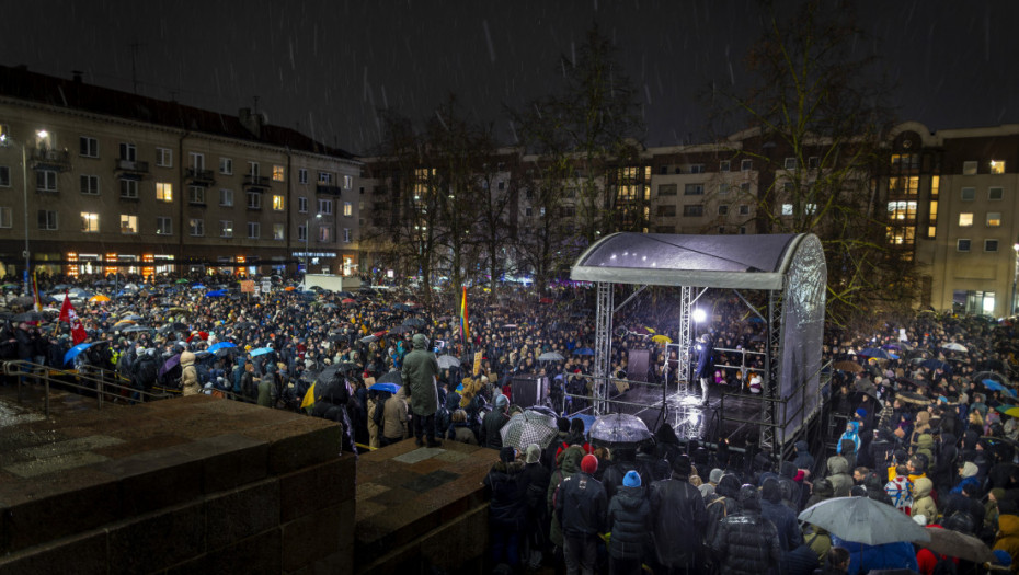 Protest ispred litvanskog parlamenta zbog lidera stranke kome se sudi za antisemitizam