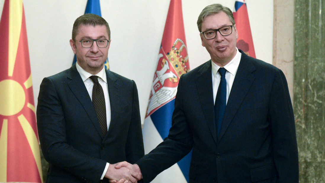 Vučić i Mickoski o jačanju odnosa, zajedničkim inicijativama i ekonomskim projektima