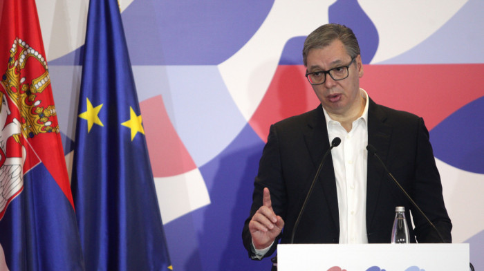 Vučić: Svakoga dana ću obilaziti gradilišta i otvarati puteve i pruge, suprotstavićemo se svima koji bi da sruše Srbiju