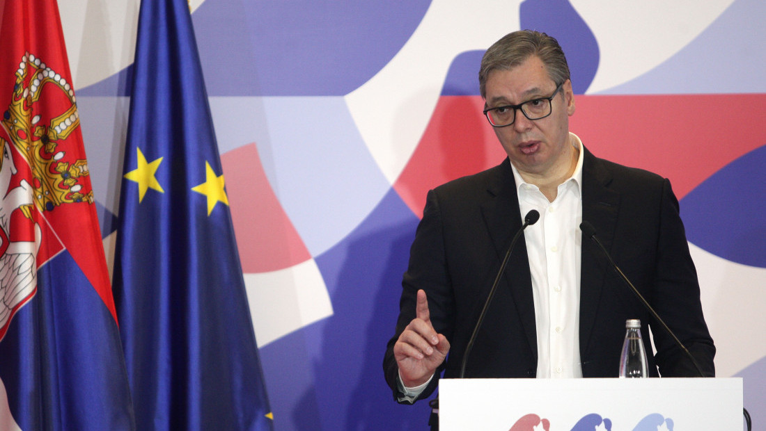 Vučić: Svakoga dana ću obilaziti gradilišta i otvarati puteve i pruge, suprotstavićemo se svima koji bi da sruše Srbiju