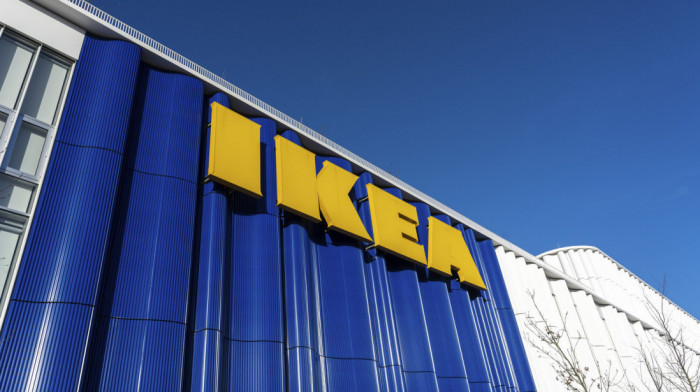 Ikea reagovala na Trampove carine: Više dažbine bi otežale održavanje niskih cena