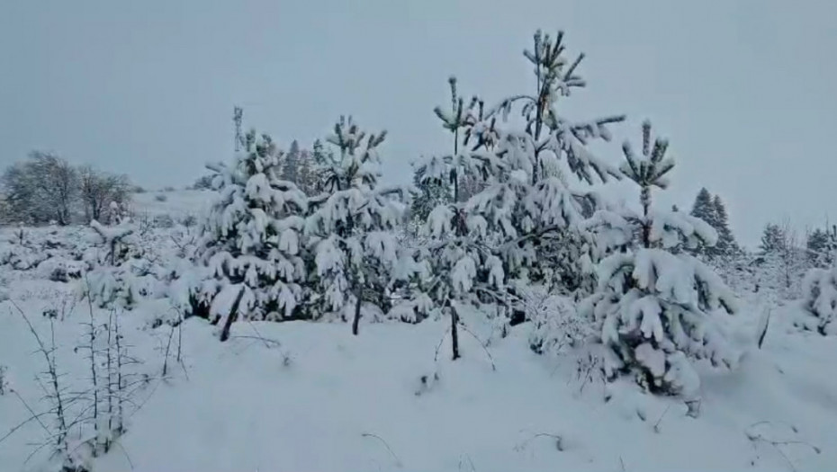 Na nekim planinama i do metar snega: Snežni pokrivač najbrže se formira na području Ivanjice i Čačka