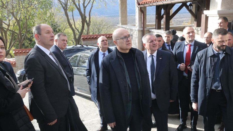 Vučević u poseti selu Mrkonjići, rodnom mestu Svetog Vasilija Ostroškog