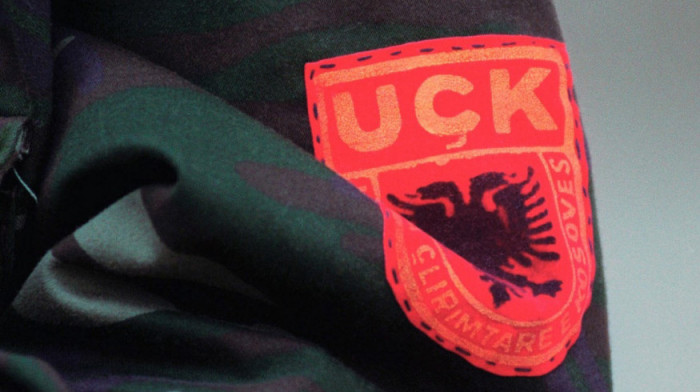 Učenici u školi kod Tetova na priredbi nosili uniforme OVK, ministarka: "Preduzećemo odgovarajuće mere protiv škole"