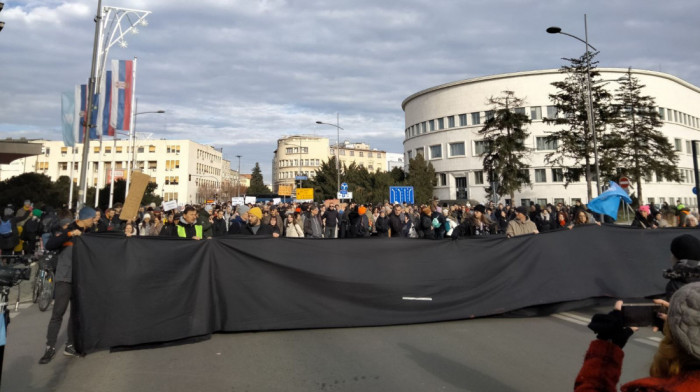 Novi protest u Novom Sadu u ogranizaciji neformalnih grupa Stav i Sviće