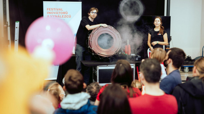 Naučna zabava za decu i roditelje: Uzbudljivi interaktivni programi Festivala nauke za celu porodicu