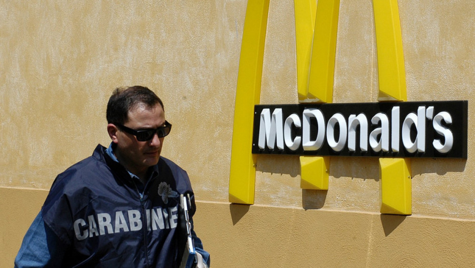 Sedam incidenata za tri nedelje: Mekdonalds na centralnoj stanici u Rimu zatvoren na 10 dana zbog nasilnih incidenata