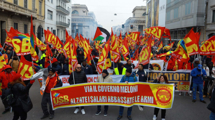 Problemi u italijanskim gradovima zbog jednodnevnog štrajka u javnom prevozu